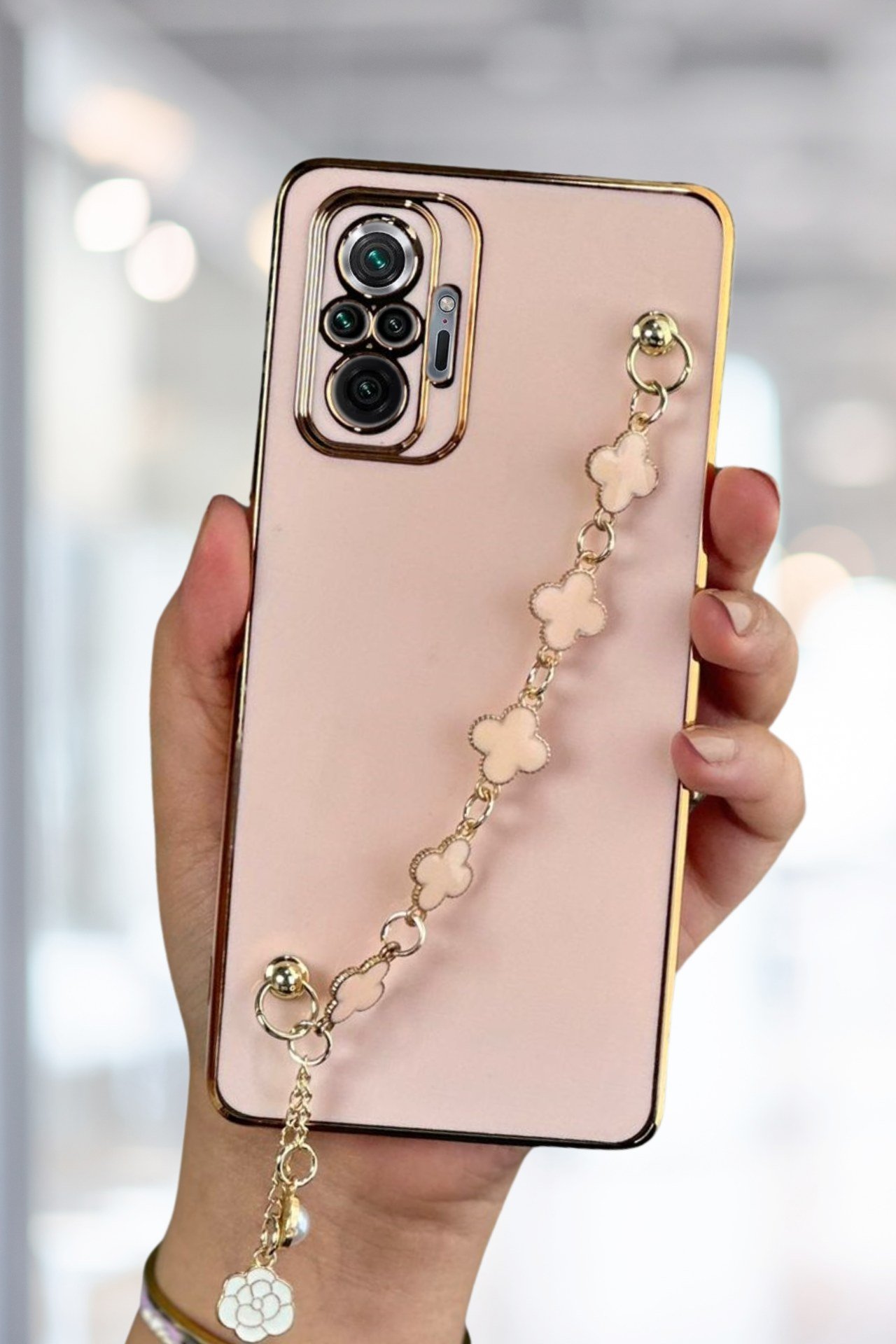 Redmi Note 10 Pro Kılıf Lüks Yonca Zincir Askılı Gold Çerçeveli Elçek Kadın Telefon Kapak