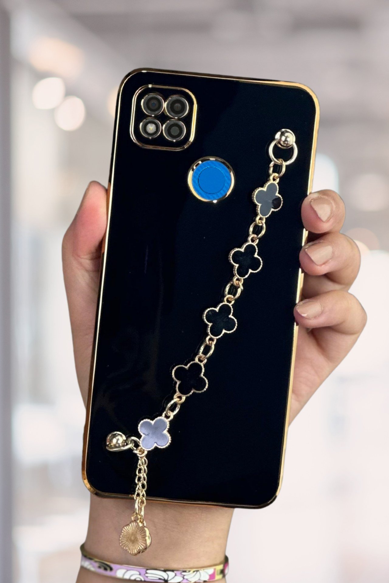 Redmi 9C Kılıf Lüks Yonca Zincir Askılı Gold Çerçeveli Elçek Kadın Telefon Kapak