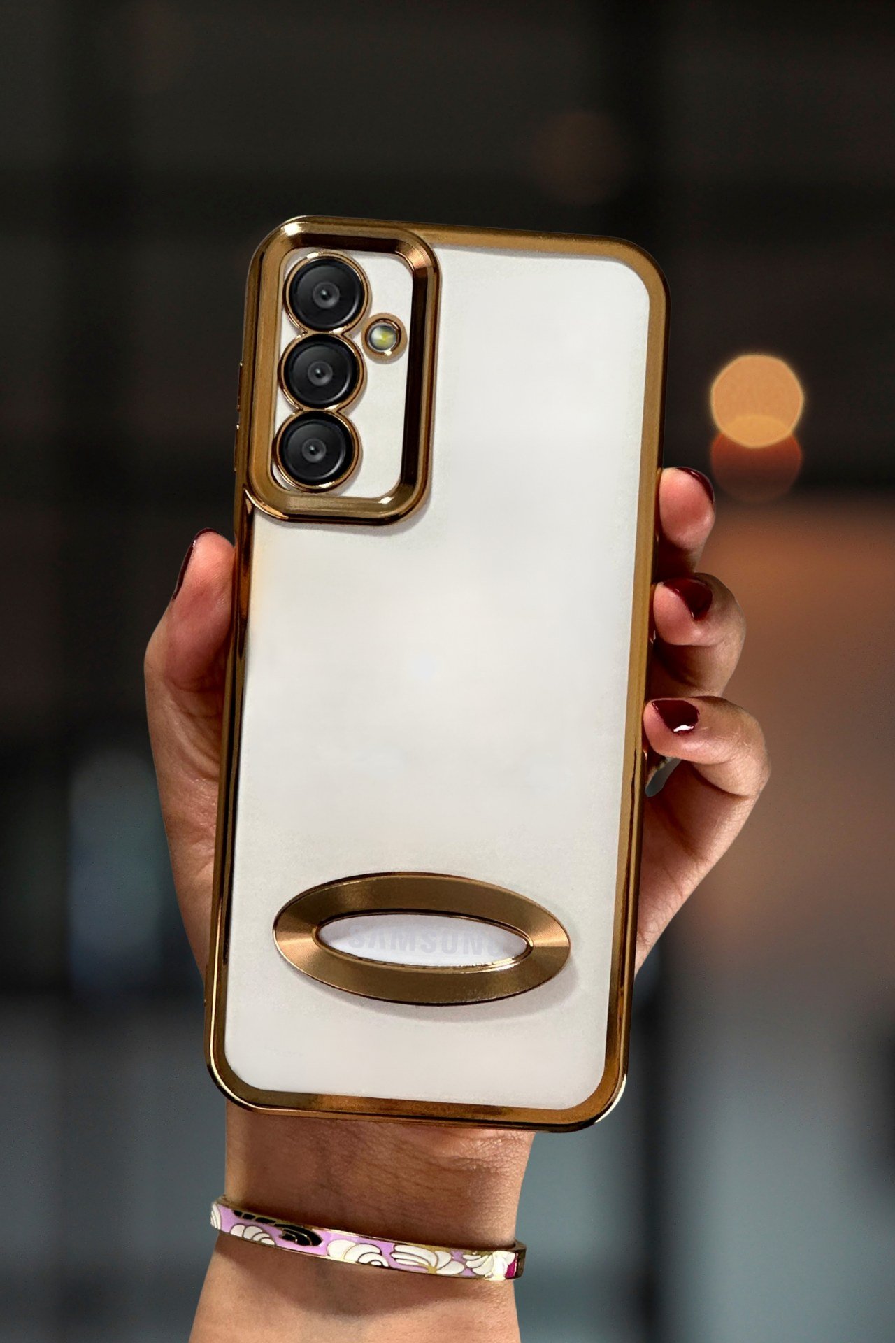 Samsung Galaxy A13 5G Kılıf Kamera Lens Korumalı Şeffaf Kenarları Renkli Logo Gösteren Parlak Kapak
