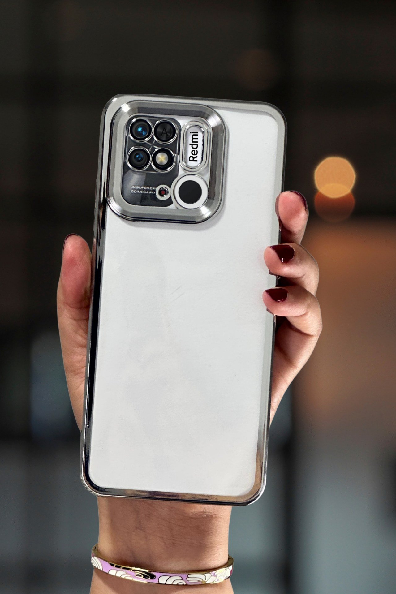 Redmi 10C Kılıf Kamera Lens Korumalı Şeffaf Kenarları Renkli Logo Gösteren Parlak Kapak